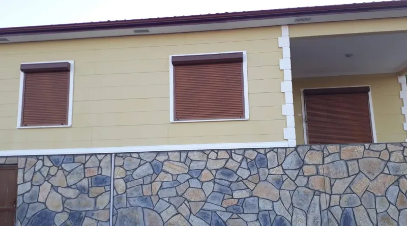 Şehzadeler Panjurcu